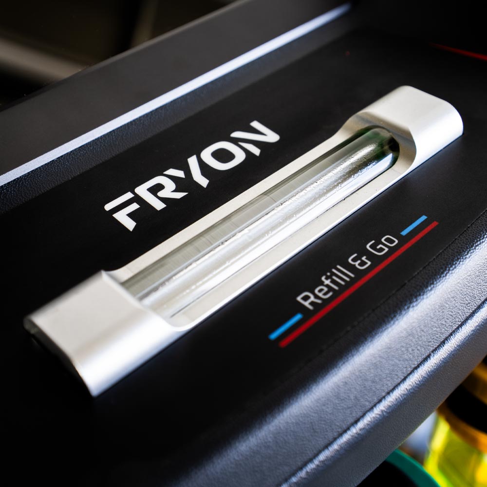 FRYON A/C station recharge. Visual inspection and simplified maintenance